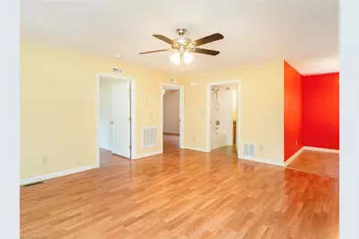 717 Scott Court, Burlington, NC 27215 - Photo 8