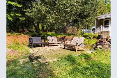 717 Scott Court, Burlington, NC 27215 - Photo 32