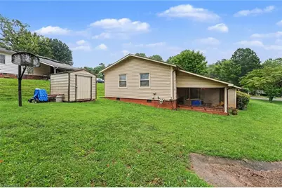 4304 N Jasmin Court, Winston-Salem, NC 27105 - Photo 22