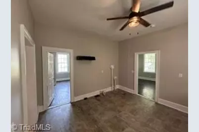 858 N Cameron Avenue, Winston-Salem, NC 27101 - Photo 10