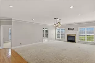 5012 Weatherstone Dr, Greensboro, NC 27406 - Photo 8