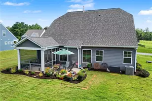 7816 Fairview Gdn Trl, Clemmons, NC 27012 - Photo 4