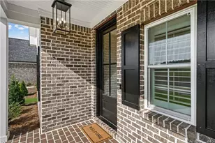 1347 Maple Chase Ln, Winston-Salem, NC 27106 - Photo 4