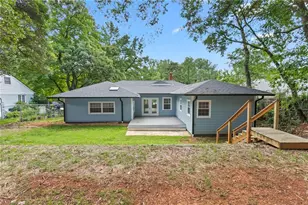1502 Liberty Dr, Greensboro, NC 27408 - Photo 36