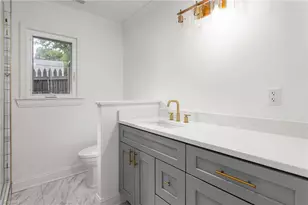 1502 Liberty Dr, Greensboro, NC 27408 - Photo 24