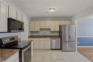 804 Remount Ct, Greensboro, NC 27409 - Photo 6