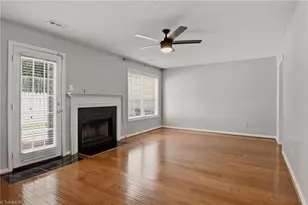 804 Remount Ct, Greensboro, NC 27409 - Photo 4