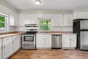 757 S Stout St, Randleman, NC 27317 - Photo 4