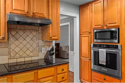 1236 Sturbridge Avenue, High Point, NC 27262 - Photo 18