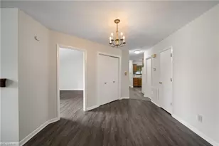 3526 Heathrow Dr, Winston-Salem, NC 27127 - Photo 8