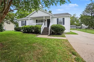 100 Birch Tree Ln, Thomasville, NC 27360 - Photo 2