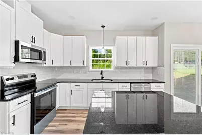 2808 Reynolds Park Road, Winston-Salem, NC 27107 - Photo 8