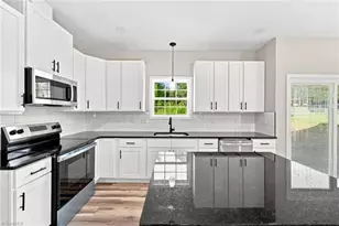 2808 Reynolds Park Rd, Winston-Salem, NC 27107 - Photo 8