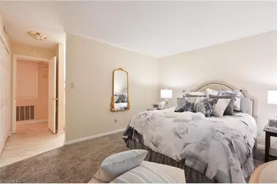 208 Driftwood Lane, Winston-Salem, NC 27104 - Photo 18