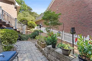 237 Village Green Square, Winston-Salem, NC 27104 - Photo 38