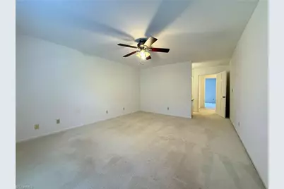 2711 Reynolda Road #2D, Winston-Salem, NC 27106 - Photo 8