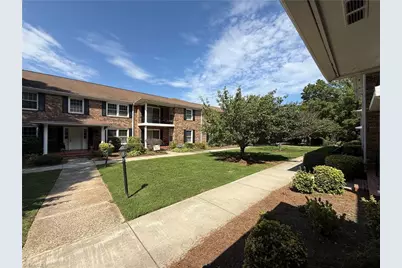 2711 Reynolda Road #2D, Winston-Salem, NC 27106 - Photo 16