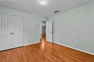 4204 Hobbs Rd, Greensboro, NC 27410 - Photo 36