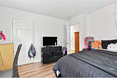 326 Bingham Street, Greensboro, NC 27401 - Photo 20