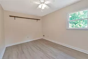 414 Plaza Dr, Wilkesboro, NC 28697 - Photo 20