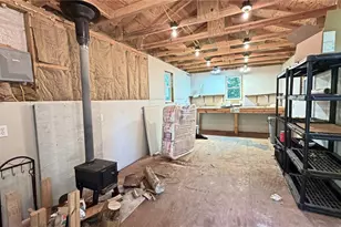 414 Plaza Dr, Wilkesboro, NC 28697 - Photo 38