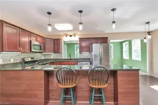 414 Plaza Dr, Wilkesboro, NC 28697 - Photo 6