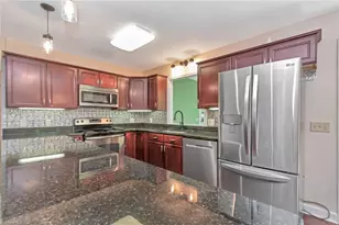 414 Plaza Dr, Wilkesboro, NC 28697 - Photo 12