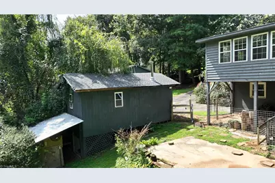 414 Plaza Drive, Wilkesboro, NC 28697 - Photo 36