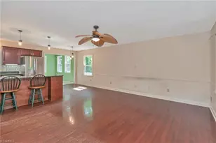 414 Plaza Dr, Wilkesboro, NC 28697 - Photo 4