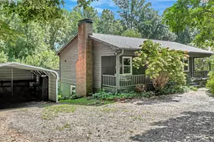 414 Plaza Dr, Wilkesboro, NC 28697 - Photo 1
