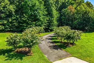 4591 Abbey Park Rd, Kernersville, NC 27284 - Photo 42