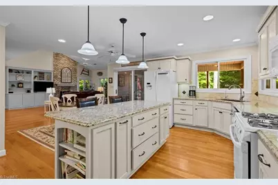 4591 Abbey Park Road, Kernersville, NC 27284 - Photo 20