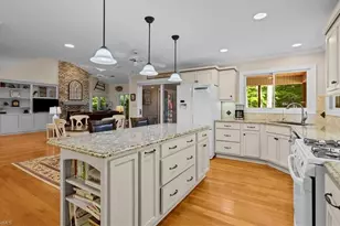 4591 Abbey Park Rd, Kernersville, NC 27284 - Photo 20