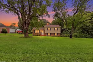 211 Yorktown Rd, Kernersville, NC 27284 - Photo 1