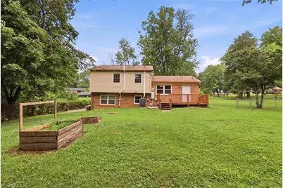 211 Yorktown Road, Kernersville, NC 27284 - Photo 32