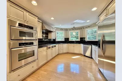 1301 Woodbrook Drive, Kernersville, NC 27284 - Photo 4
