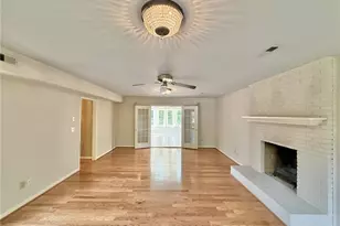 1301 Woodbrook Dr, Kernersville, NC 27284 - Photo 14