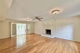1301 Woodbrook Dr, Kernersville, NC 27284 - Photo 8