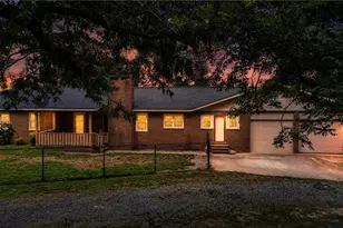 1400 Clyde Underwood Rd, Siler City, NC 27344 - Photo 4