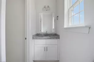 515 Holt St, Lexington, NC 27292 - Photo 10