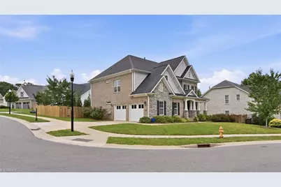 528 Amos Garden Drive, Winston-Salem, NC 27104 - Photo 2