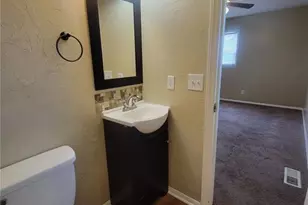 3878 Pembrooke Rd, Winston-Salem, NC 27106 - Photo 10