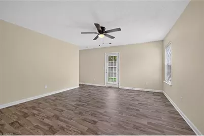 461 Bedford Knoll Drive, Winston-Salem, NC 27107 - Photo 8