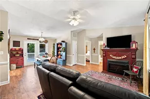 1088 Country Place Rd, Asheboro, NC 27203 - Photo 6