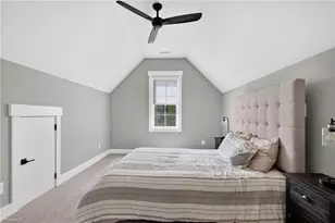 915 Aberdeen Rd, High Point, NC 27265 - Photo 32
