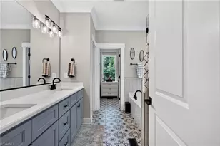 915 Aberdeen Rd, High Point, NC 27265 - Photo 22