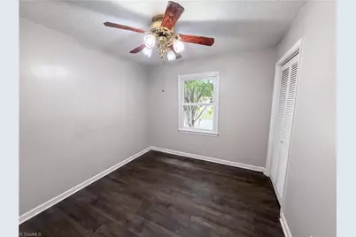 1040 Shenandoah Court, Winston-Salem, NC 27103 - Photo 10