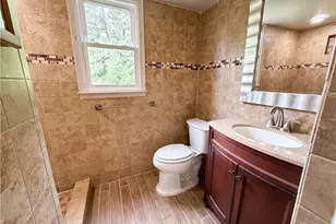 1040 Shenandoah Ct, Winston-Salem, NC 27103 - Photo 14