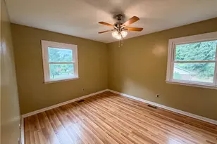 1040 Shenandoah Ct, Winston-Salem, NC 27103 - Photo 12