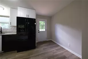 241 Commonwealth Dr, Winston-Salem, NC 27104 - Photo 4